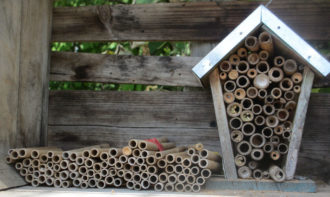 artificial bee houses artificial bee houses